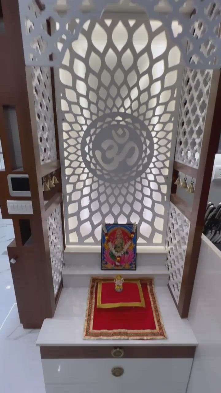 Prayer Room Designs by Contractor Interior  Decores, Delhi | Kolo
