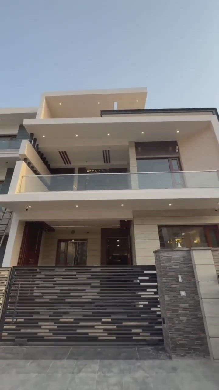 Exterior Designs by Contractor ͲᎻᎬ ᎻϴᎷᎬ  𝑻𝒆𝒂𝒎 ᵂᵃʳᵏ 07, Ghaziabad | Kolo