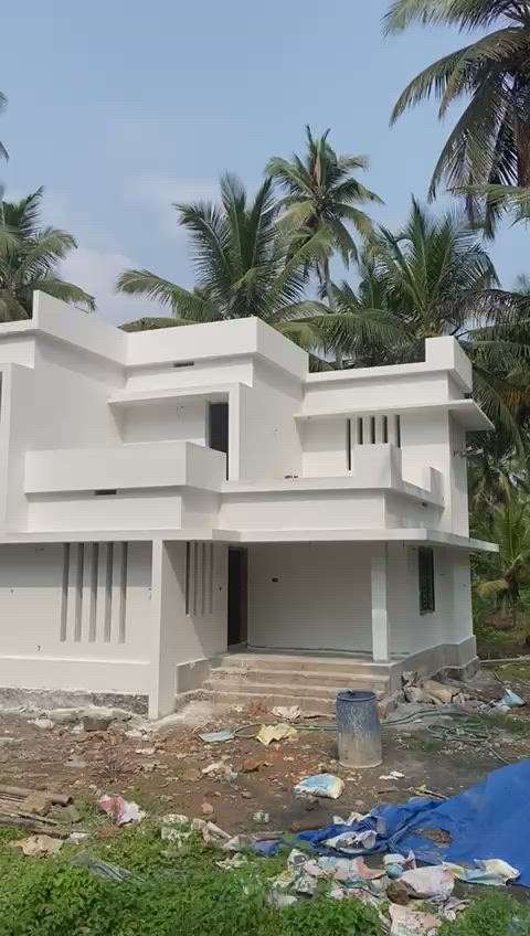 Exterior Designs by Contractor isah Build studio, Thrissur | Kolo
