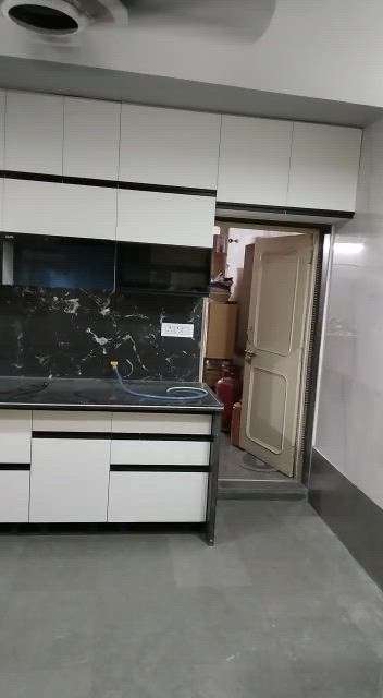 Kitchen Designs by Interior Designer Vishakha Modular Kitchens, Jaipur | Kolo