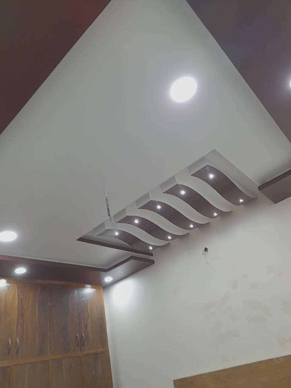 Ceiling Designs by Contractor SHARIQ  SIDDIQI 🦋, Meerut | Kolo