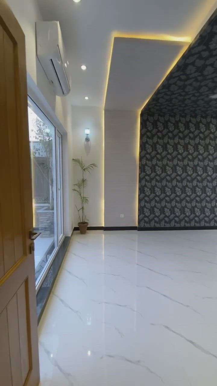 Wall, Ceiling Designs by Interior Designer Bhatiya interior Expert , Delhi | Kolo