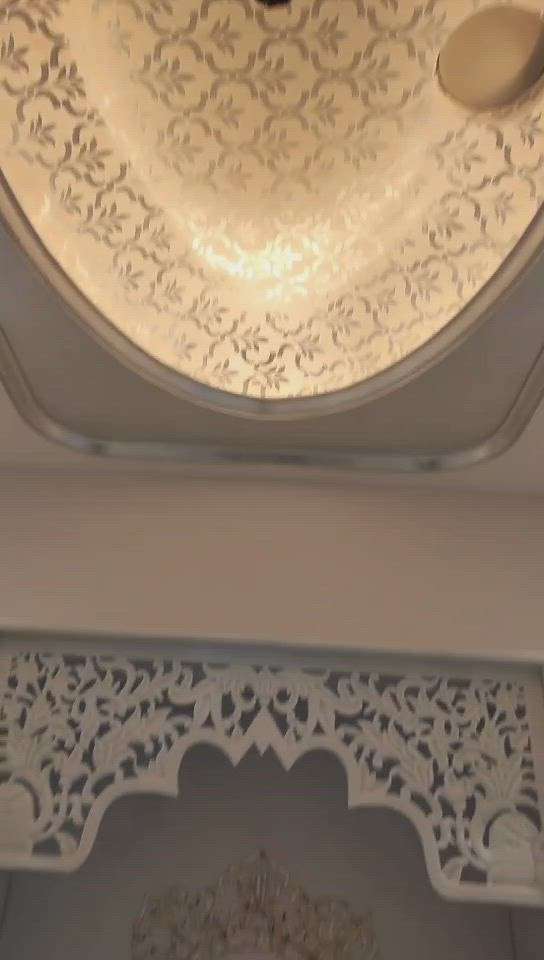 Ceiling, Prayer Room Designs by Interior Designer sandeep Narayan, Gurugram | Kolo