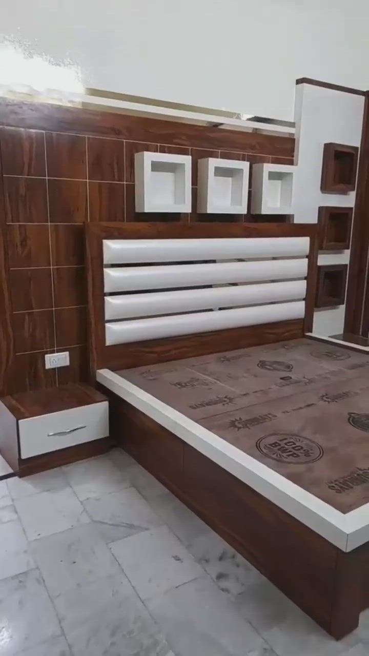 Bedroom Designs by Carpenter 🙏 फॉलो करो दिल्ली कारपेंटर को , Delhi | Kolo