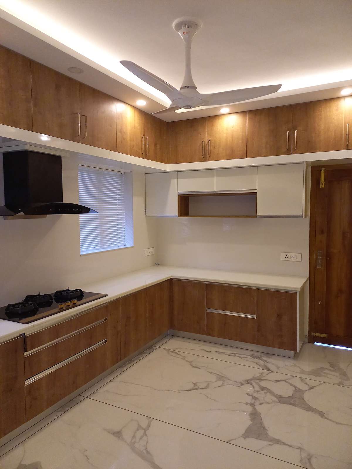 Flooring, Kitchen, Lighting, Storage Designs by Civil Engineer vyshnav