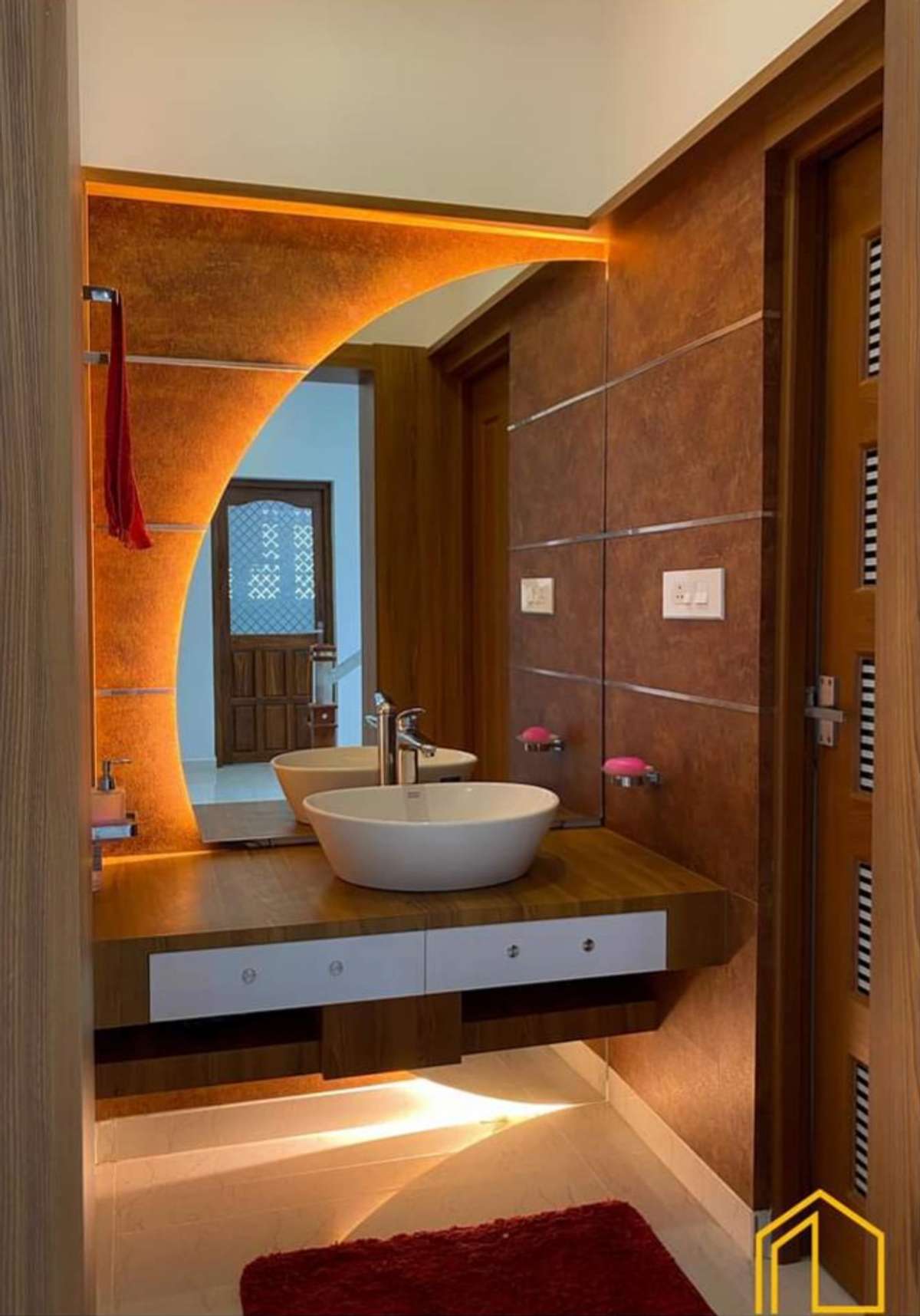 Bathroom Designs by Carpenter Rajesh Muttichoori, Thrissur Kolo