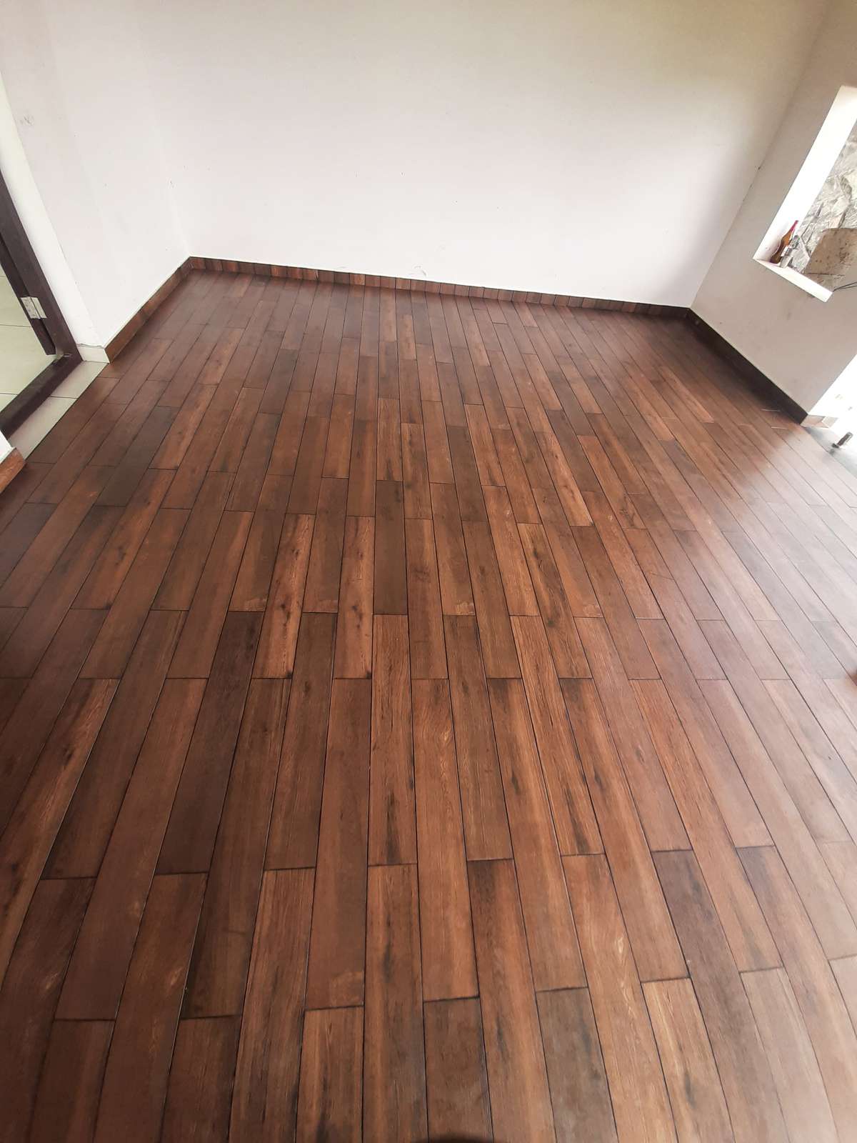 wood finish tiles  for laying