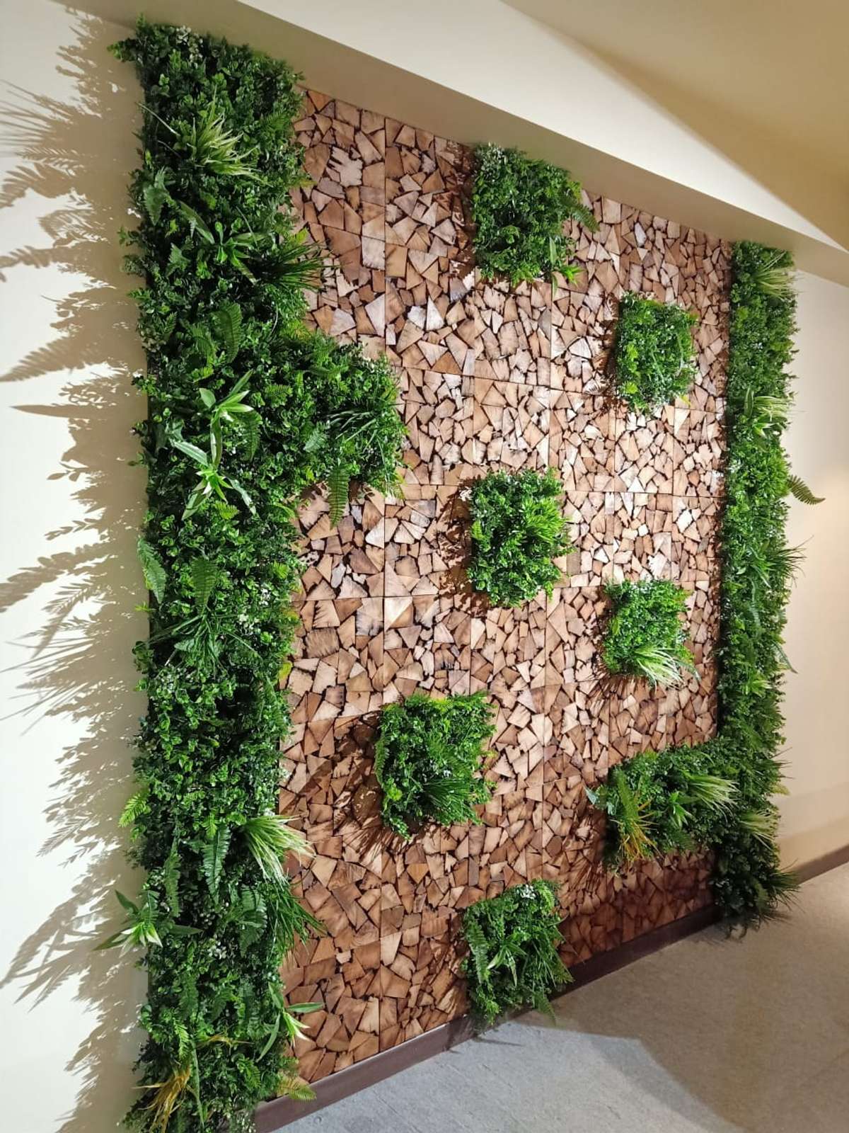 Wall Designs by Gardening & Landscaping Nishikant Das, Delhi Kolo