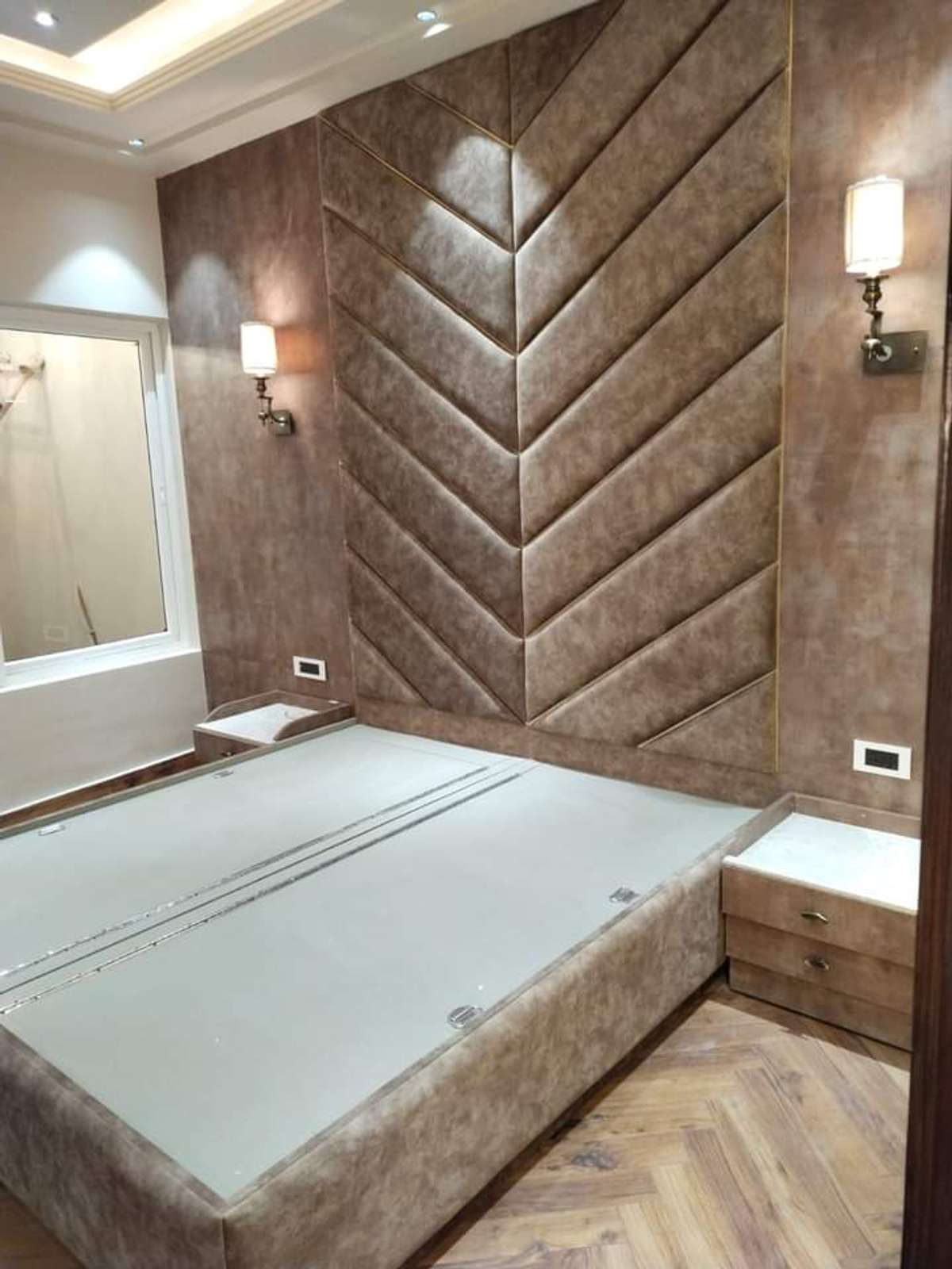 Bedroom, Furniture, Storage Designs by Carpenter Waseem Akram, Gurugram