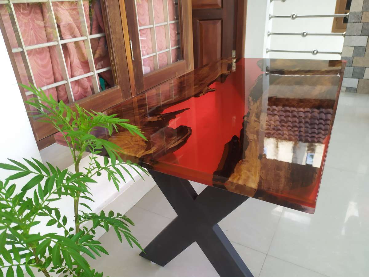 'Red river'
Epoxy resin coffee table
by Milton Wood
