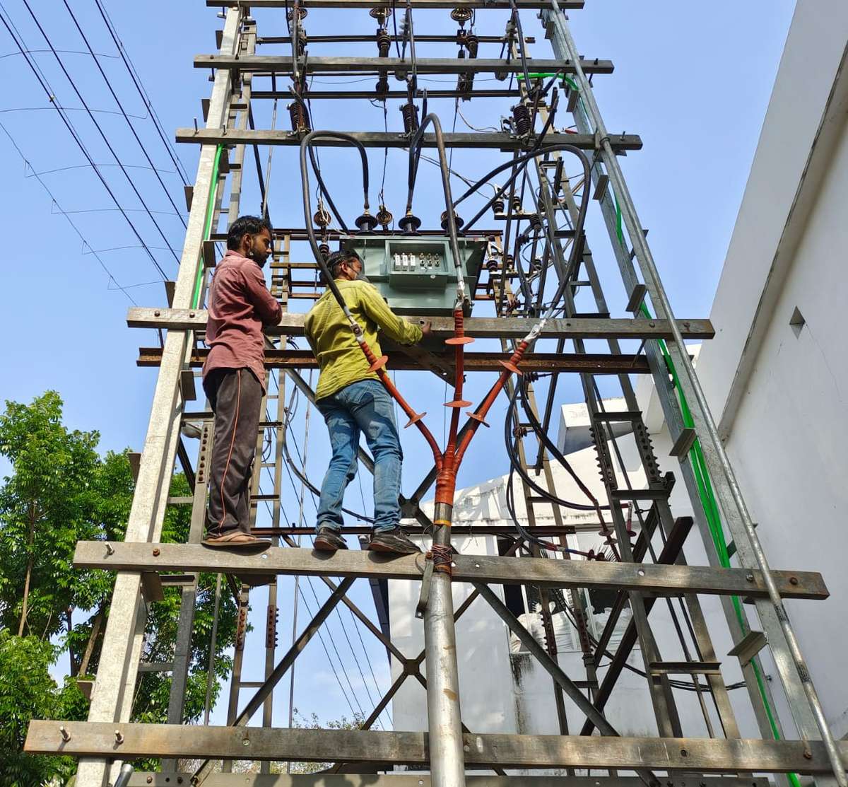 Electricals Designs by Electric Works Santhosh Ck, Thrissur Kolo