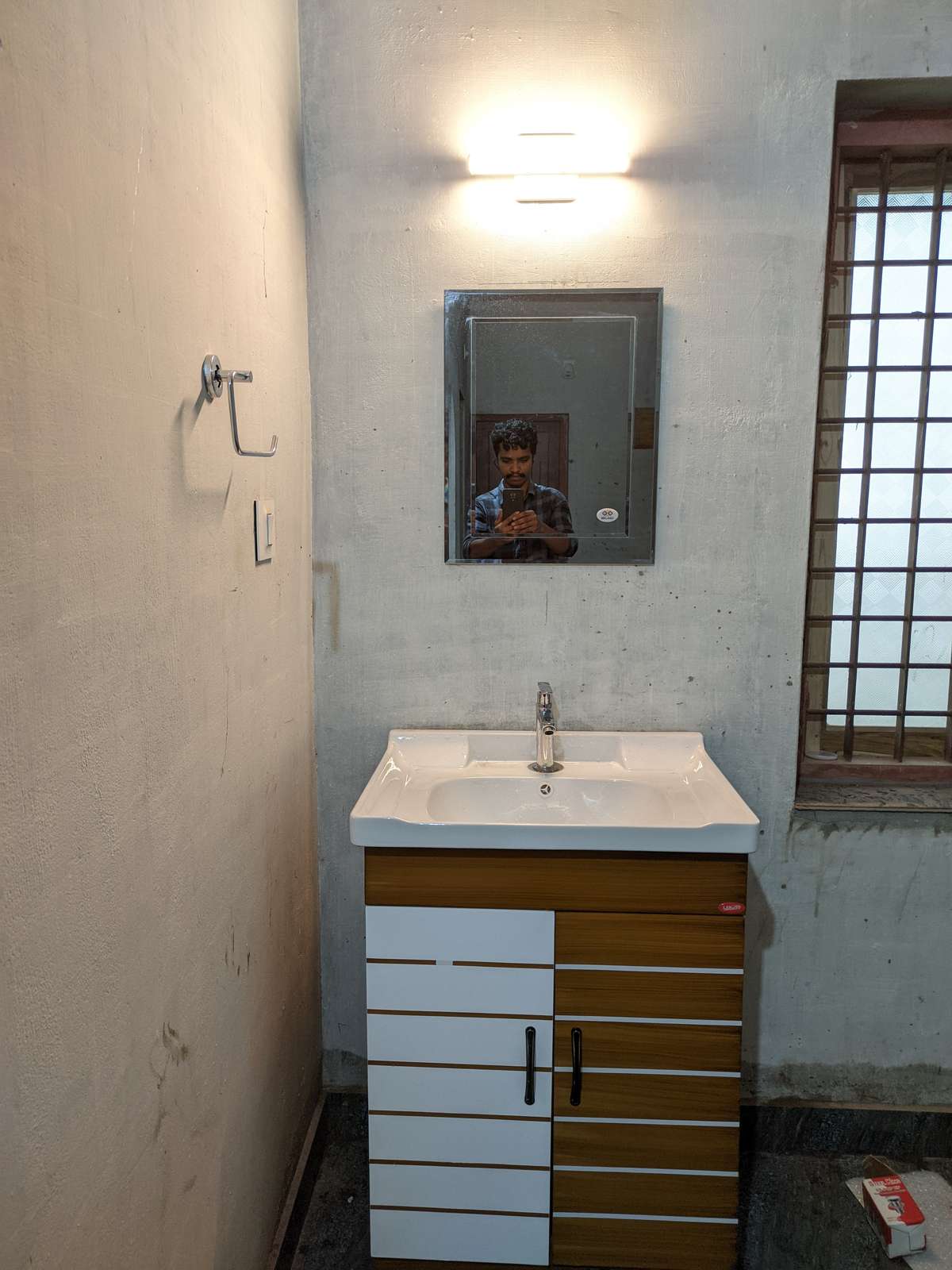 New , Box Type Wash Basin Fitting
#basin  #washbasinDesig  #washbasin