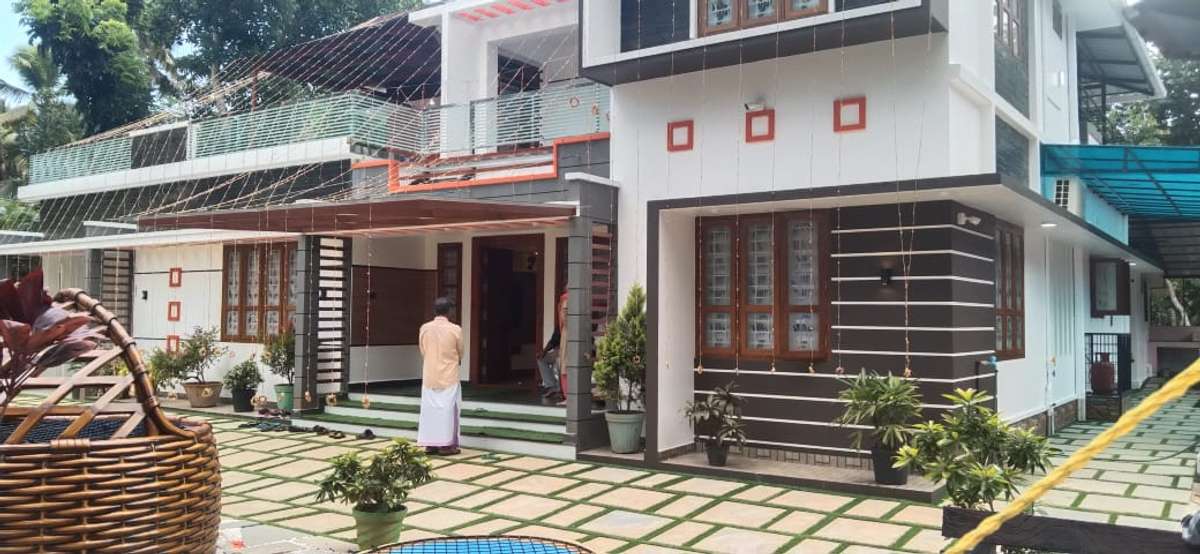 Designs by Painting Works binu kumar, Thiruvananthapuram Kolo