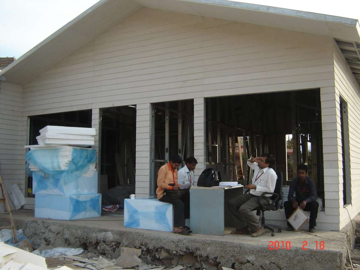 Exterior Designs by Contractor rakesh shera, Delhi Kolo