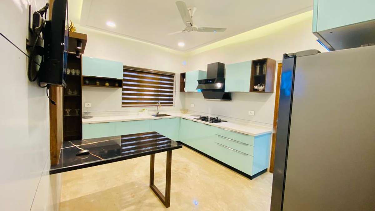 Kitchen, Lighting, Storage Designs by Carpenter Nizam Ali, Kannur Kolo