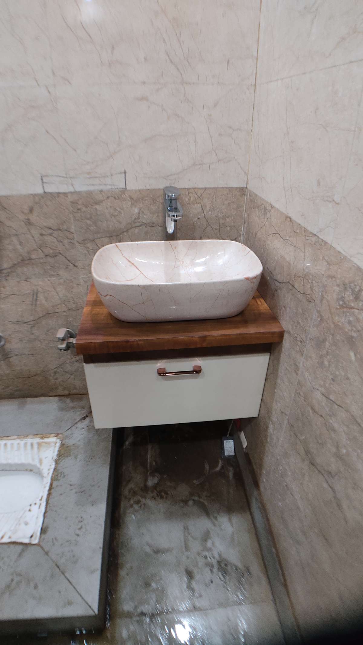 another bathroom vanity design
#BathroomStorage 
#BathroomCabinet 
#BathroomRenovatio 
#bathroomdecor 
#bathroomvanity 