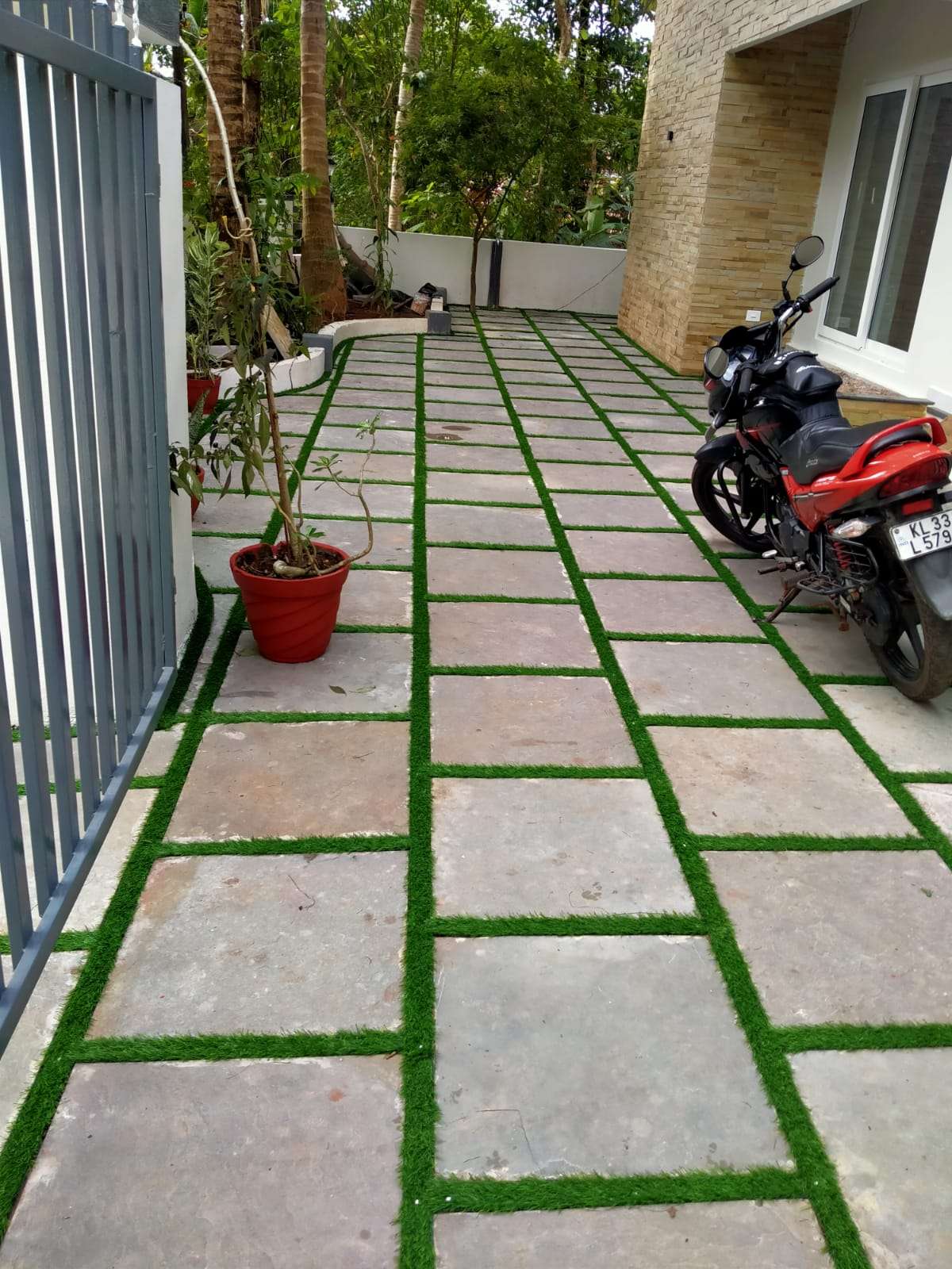 Outdoor Designs by Gardening & Landscaping deepu kottayam , Kottayam Kolo