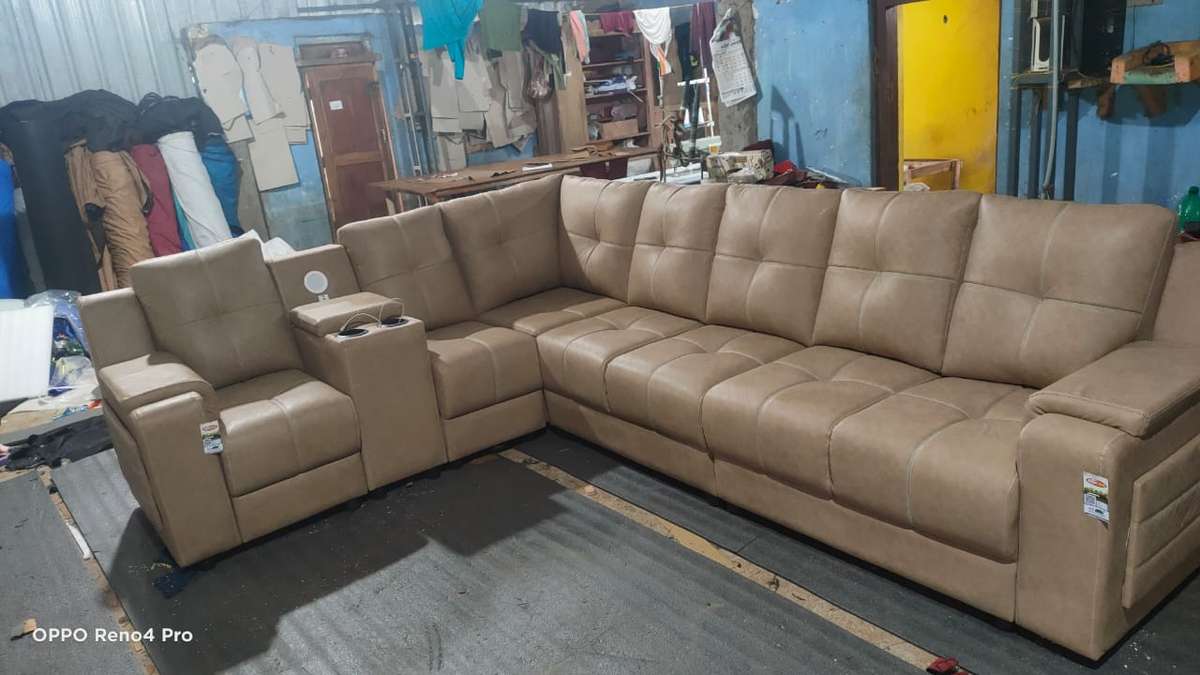 Furniture Designs by Carpenter aniz aniz , Palakkad Kolo