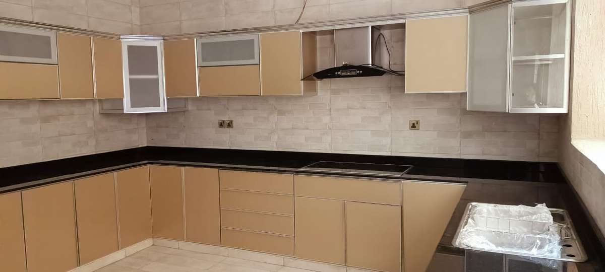 Kitchen, Storage Designs by 3D & CAD pv vineesh, Wayanad Kolo