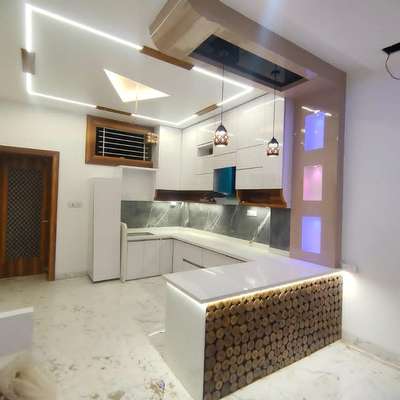 Ceiling, Kitchen, Lighting, Storage Designs by Architect de la casa  interior, Noida | Kolo