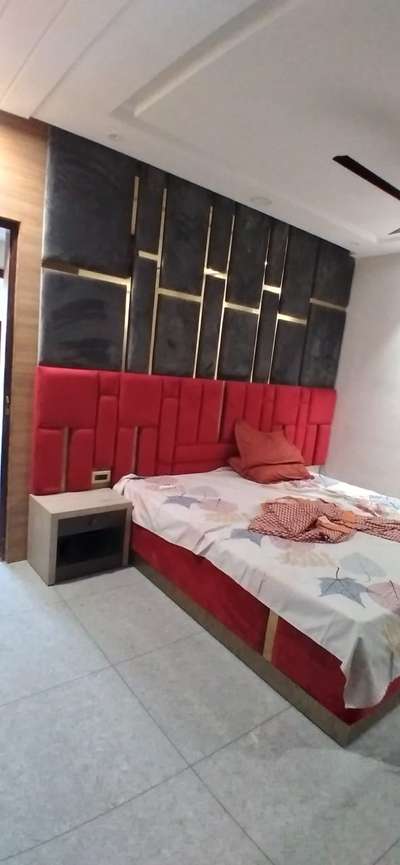 Bedroom, Furniture, Storage, Wall, Flooring Designs by Architect Jagan Chaudhary, Ghaziabad | Kolo