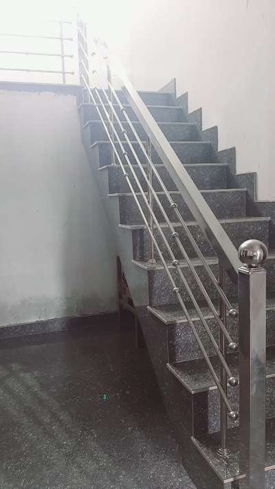 Staircase Designs by Civil Engineer Biju Pacheeri, Malappuram | Kolo