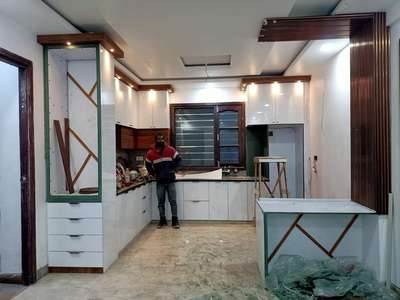 Kitchen, Lighting, Storage, Ceiling Designs by Carpenter AA ഹിന്ദി  Carpenters, Ernakulam | Kolo