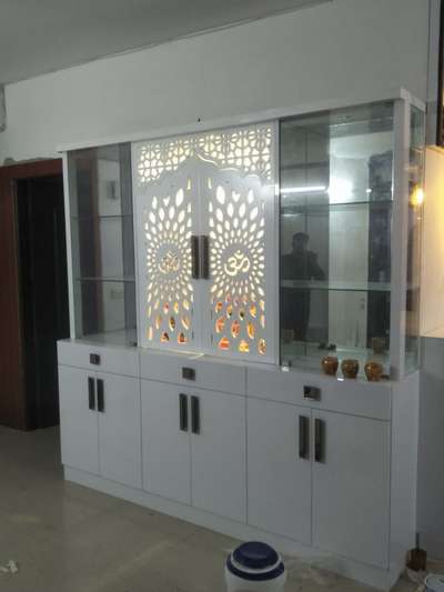Prayer Room, Storage Designs by Carpenter Zeeshan carpenter , Gautam Buddh Nagar | Kolo