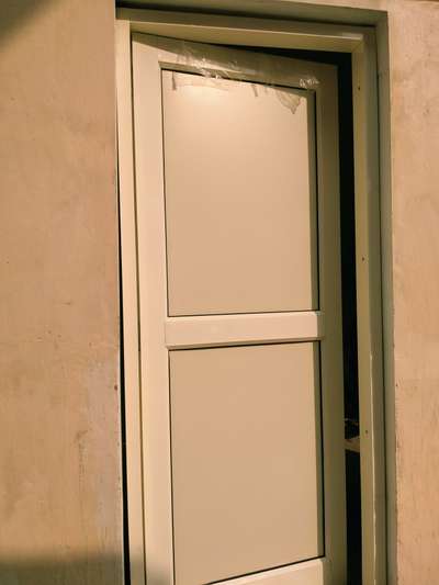 Door Designs by Contractor sanjay kundara, Gurugram | Kolo