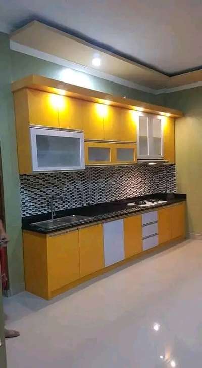 Kitchen, Lighting, Storage Designs by Interior Designer vishal kushwaha, Bhopal | Kolo