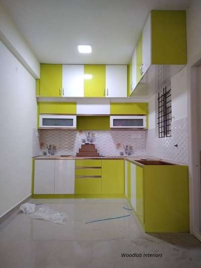 Flooring, Lighting, Kitchen, Storage Designs by Carpenter 🙏 फॉलो करो दिल्ली कारपेंटर को , Delhi | Kolo
