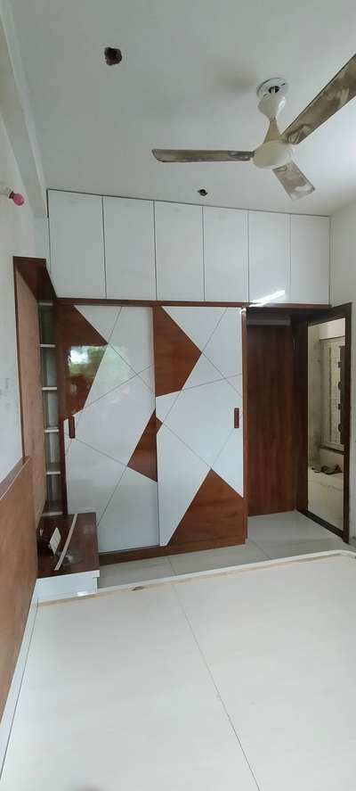 Storage Designs by Carpenter sanket nimore , Indore | Kolo