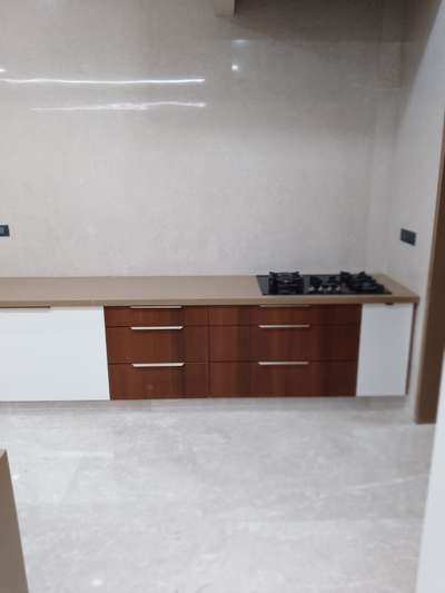 Storage, Kitchen Designs by Carpenter Lalu Pal, Sonipat | Kolo