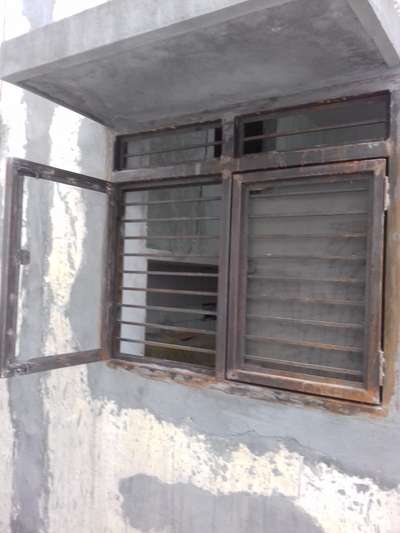 Window Designs by Fabrication & Welding Akram Saifi, Ghaziabad | Kolo