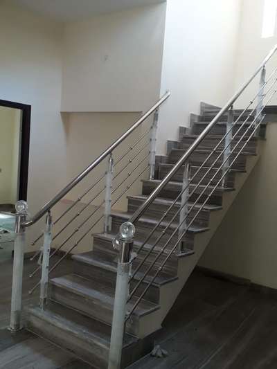 Staircase Designs by Fabrication & Welding Jinto George Jinto George, Thrissur | Kolo