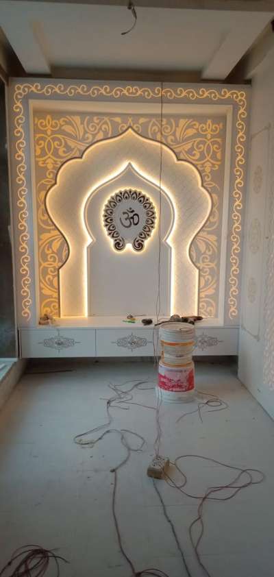 Prayer Room, Storage, Lighting Designs by Building Supplies Ajay Kumar, Delhi | Kolo