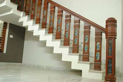 Staircase Designs by Carpenter shaiju nr shaiju n r, Kozhikode | Kolo