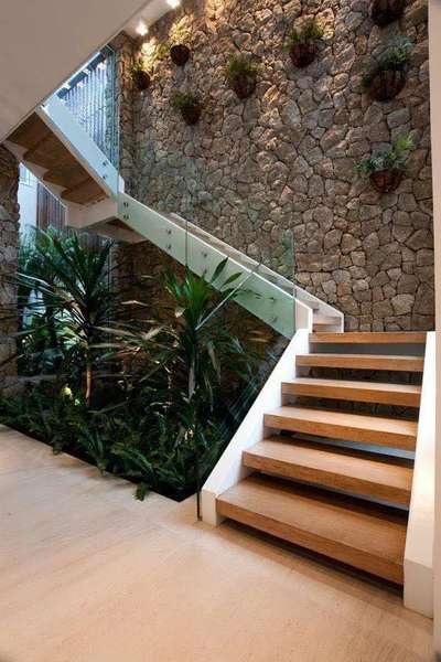 Staircase, Wall Designs by Building Supplies mursleen rangrez, Gurugram | Kolo