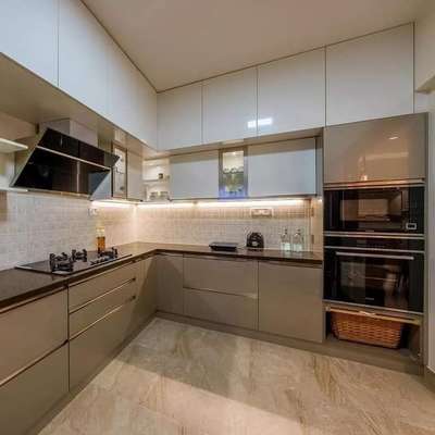 Kitchen, Lighting, Storage Designs by Contractor interior  degain contracter, Gautam Buddh Nagar | Kolo