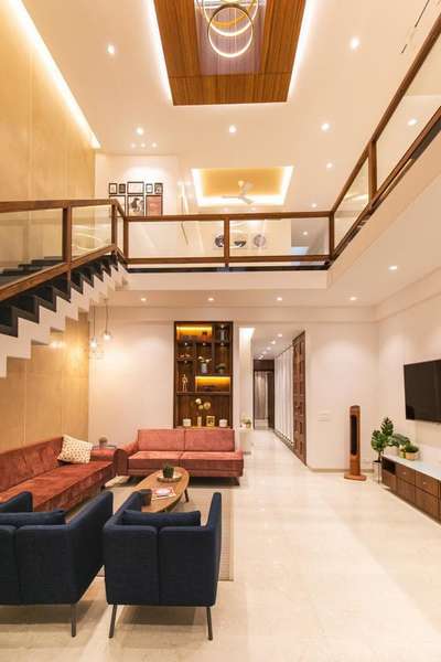 Ceiling, Furniture, Lighting, Living Designs by Contractor Leeha builders Rini-7306950091, Kannur | Kolo