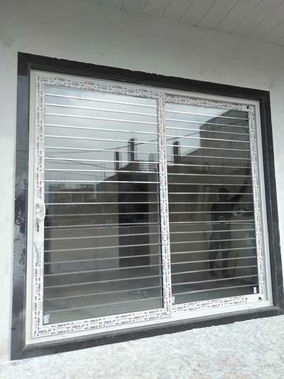 Window Designs by Interior Designer Kamal Kharbas Jat, Jaipur | Kolo