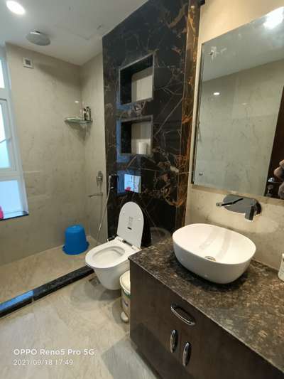 Bathroom Designs by Contractor Badal Kumar, Gurugram | Kolo