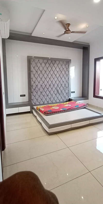Furniture, Storage, Bedroom Designs by Contractor Rahisuddin Saifi, Meerut | Kolo