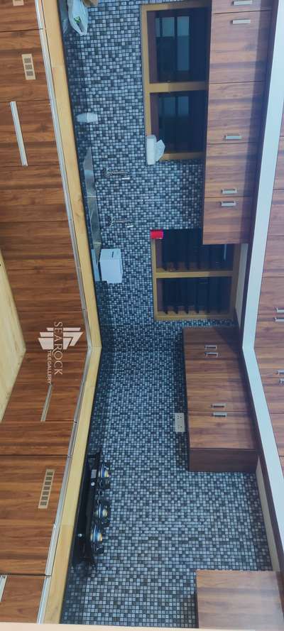 Kitchen, Storage Designs by Flooring SEAROCK  TILEGALLERY, Malappuram | Kolo