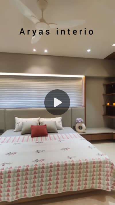 Bedroom Designs by Interior Designer Aryas Interio  Infra Services, Gautam Buddh Nagar | Kolo