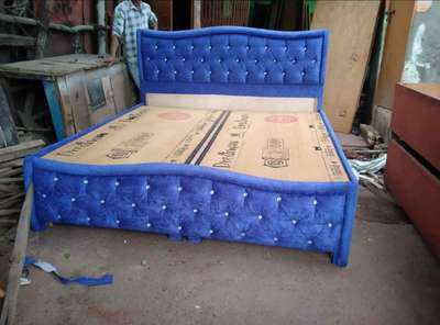 Bedroom, Furniture Designs by Carpenter Mursaleen Shaikh, Gautam Buddh Nagar | Kolo