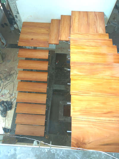Staircase Designs by Painting Works 9745  22  23  24     n4  kottakkal, Malappuram | Kolo