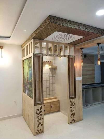 Lighting, Prayer Room, Storage Designs by Carpenter Ram kishan carpenter, Gurugram | Kolo