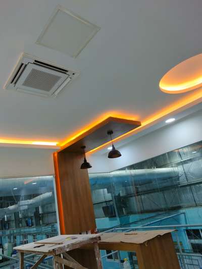 Ceiling, Lighting, Wall Designs by Contractor Dilshad Saifi, Delhi | Kolo
