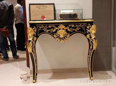 Table Designs by Contractor Gold silver  leafing, Delhi | Kolo